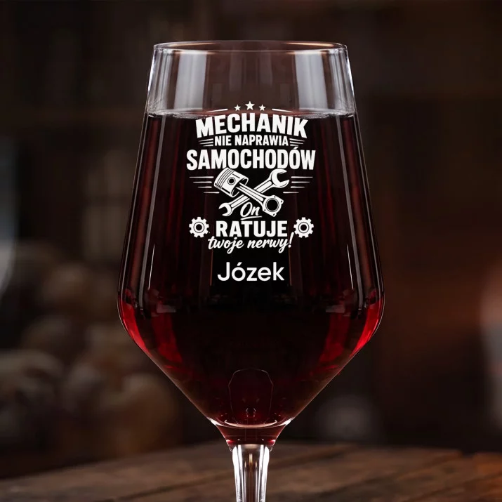 Mega Kieliszek Do Wina z Grawerem Dla Mechanika Samochodowego Prezent Dla Mężczyzny: Mechanik Ratuje Nerwy Mega Kieliszek Do Wina z Grawerem Dla Mechanika Samochodowego Prezent Dla Mężczyzny: Mechanik Ratuje Nerwy