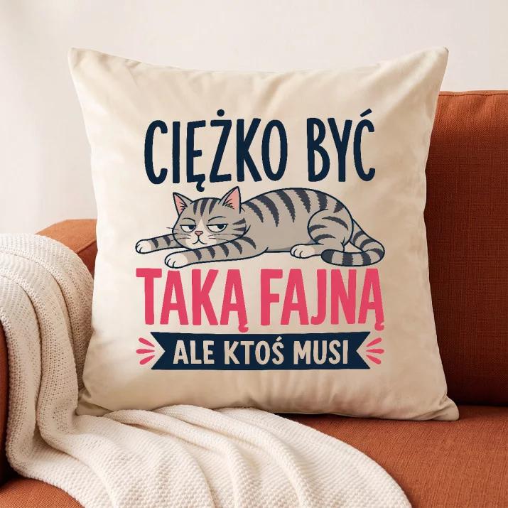 Poduszka Dekoracyjna Dla Kociary Prezent Dla Kobiety: Kocia Nonszalancja Poduszka Dekoracyjna Dla Kociary Prezent Dla Kobiety: Kocia Nonszalancja