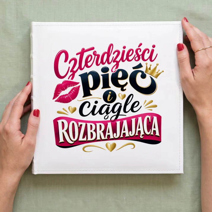 Album Na Zdjęcia Tradycyjny Dla 45 Latki Prezent Na 45 Urodziny Dla Kobiety: Zabawna Elegancja Album Na Zdjęcia Tradycyjny Dla 45 Latki Prezent Na 45 Urodziny Dla Kobiety: Zabawna Elegancja