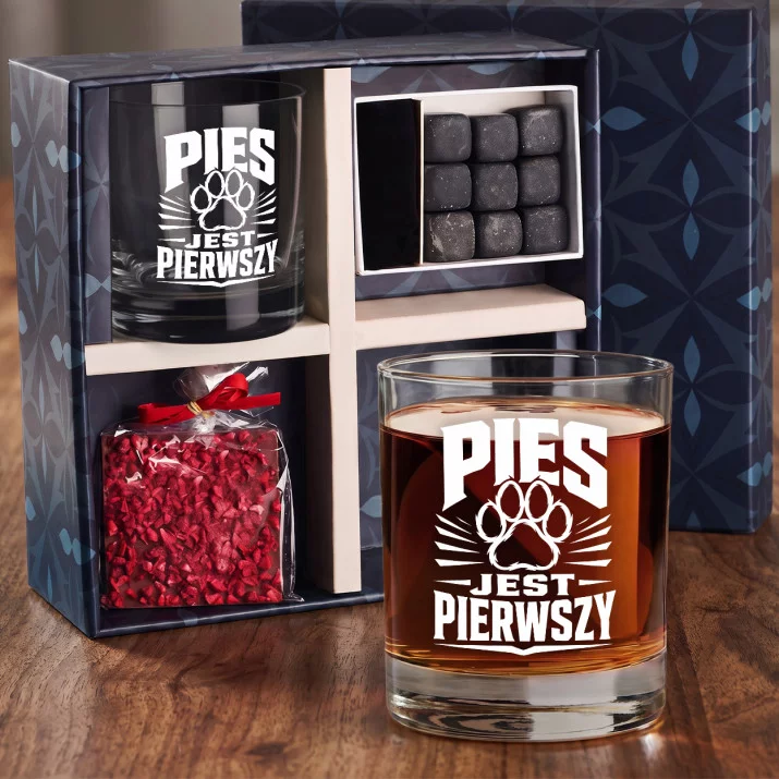 Zestaw Prezentowy Whisky Dla Psiarza Dla Mężczyzny: Pies Jest Pierwszy Zestaw Prezentowy Whisky Dla Psiarza Dla Mężczyzny: Pies Jest Pierwszy