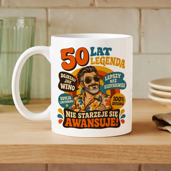 Kubek Z Nadrukiem Na 50 Prezent Na 50 Urodziny Dla Mężczyzny: 50 Lat Legenda Retro Kubek Z Nadrukiem Na 50 Prezent Na 50 Urodziny Dla Mężczyzny: 50 Lat Legenda Retro