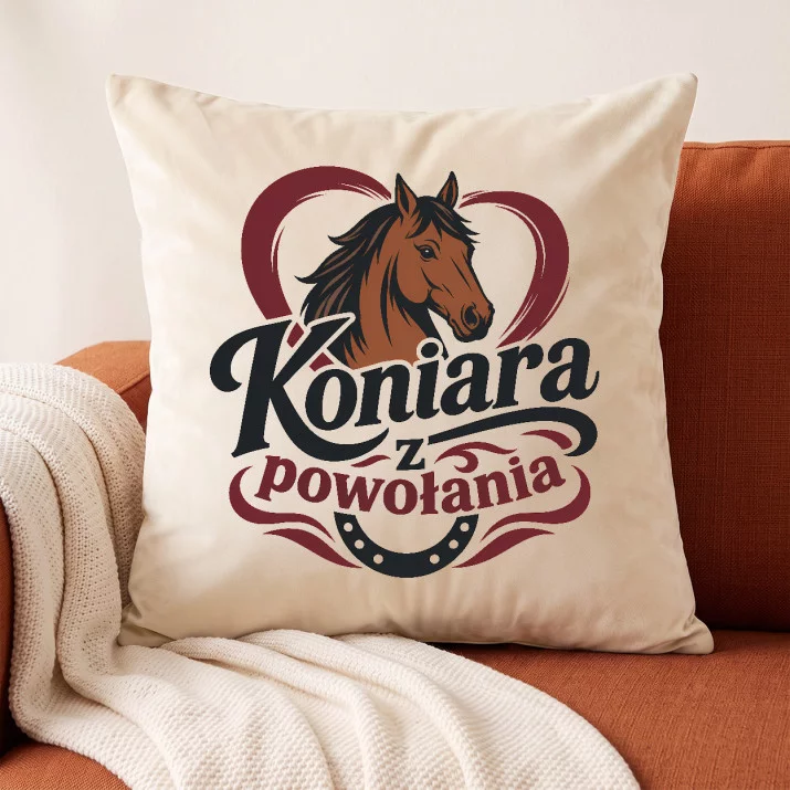 Poduszka Dekoracyjna Dla Koniary Prezent Dla Kobiety: Duma Stajni Poduszka Dekoracyjna Dla Koniary Prezent Dla Kobiety: Duma Stajni