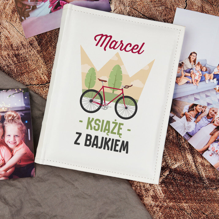 Książę z bajkiem - Personalizowany Album na zdjęcia
