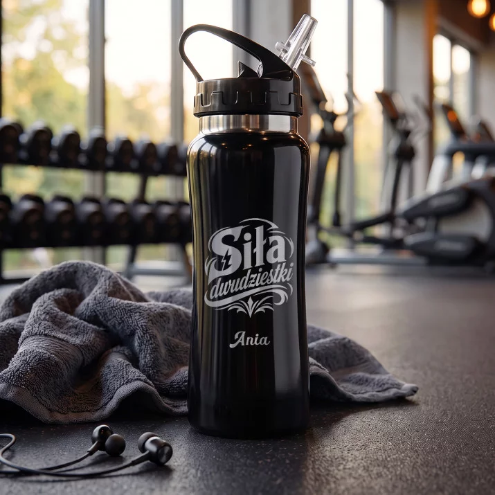 Bidon Z Grawerem Dla 20 Latki Prezent Na 20 Urodziny Dla Kobiety: Energia Dwudziestki Bidon Z Grawerem Dla 20 Latki Prezent Na 20 Urodziny Dla Kobiety: Energia Dwudziestki