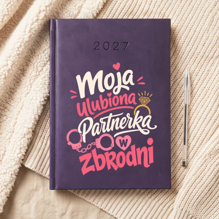 Kalendarz Książkowy A5 2027 Na 10 Rocznicę Ślubu Prezent Dla Kobiety: Miłosne Chibi Kalendarz Książkowy A5 2027 Na 10 Rocznicę Ślubu Prezent Dla Kobiety: Miłosne Chibi
