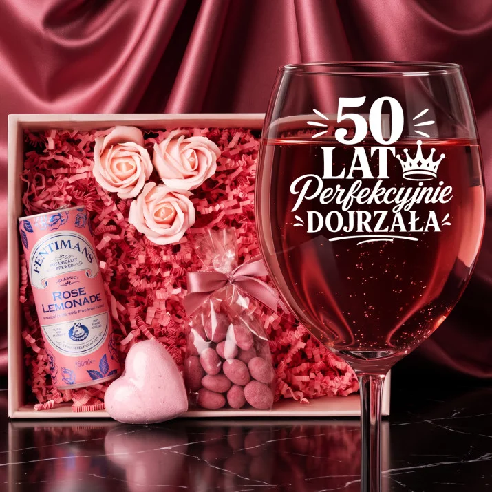 Różowy Zestaw Prezentowy Na 50 Urodziny Kobiety Na 50 Urodziny Dla Kobiety: 50 Lat Perfekcyjnie Różowy Zestaw Prezentowy Na 50 Urodziny Kobiety Na 50 Urodziny Dla Kobiety: 50 Lat Perfekcyjnie