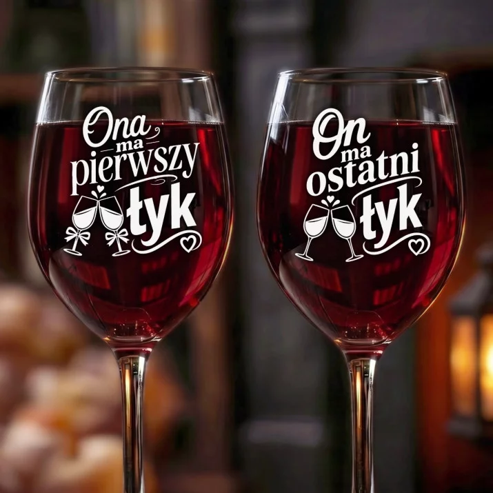 Dwa Kieliszki Do Wina Na Ślub Prezent Dla Pary Młodej Pary: Toastowa Para Dwa Kieliszki Do Wina Na Ślub Prezent Dla Pary Młodej Pary: Toastowa Para