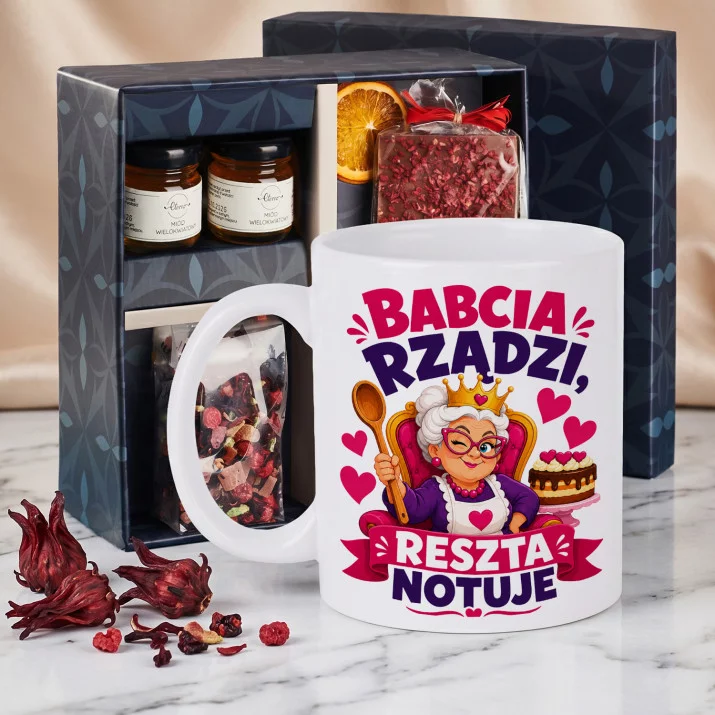 Zestaw Prezenowy Z Kubkiem Na Dzień Babci Dla Babci: Babcia Rządzi Zestaw Prezenowy Z Kubkiem Na Dzień Babci Dla Babci: Babcia Rządzi
