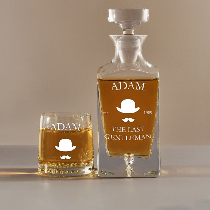 Last Gentleman - Zestaw Grawerowana Karafka I Szklanki Do Whisky Last Gentleman - Zestaw Grawerowana Karafka I Szklanki Do Whisky