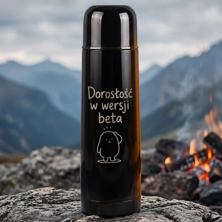 Termos 500ml Na Obronę Licencjatu Prezent Dla Mężczyzny: Dorosłość W Wersji Beta Termos 500ml Na Obronę Licencjatu Prezent Dla Mężczyzny: Dorosłość W Wersji Beta