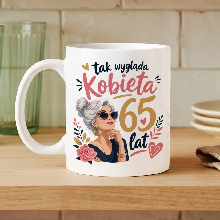 Kubek Z Nadrukiem Na 65 Urodziny Prezent Dla Kobiety: Stylowa Kobieta 65 Kubek Z Nadrukiem Na 65 Urodziny Prezent Dla Kobiety: Stylowa Kobieta 65
