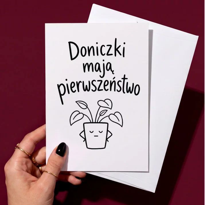 Kartka z Życzeniami Na Parapetówkę Dla Kobiety: Domowe Królestwo Kartka z Życzeniami Na Parapetówkę Dla Kobiety: Domowe Królestwo