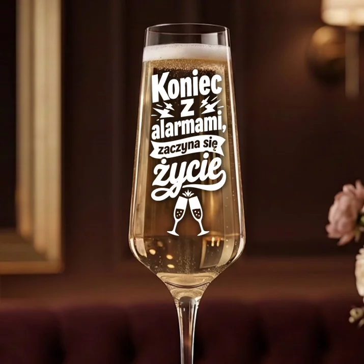 Kieliszek Do Szampana Z Grawerem Na Emeryturę Prezent Dla Emeryta Mężczyzny: Wolne Od Budzika Kieliszek Do Szampana Z Grawerem Na Emeryturę Prezent Dla Emeryta Mężczyzny: Wolne Od Budzika