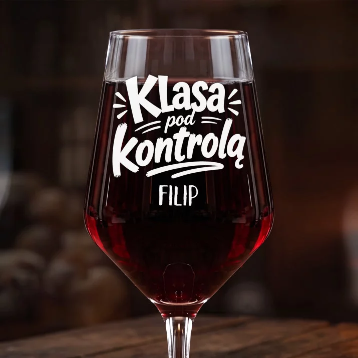 Mega Kieliszek Do Wina z Grawerem Dla Wychowawcy Prezent Na Dzień Nauczyciela Dla Mężczyzny: Klasa Pod Kontrolą Mega Kieliszek Do Wina z Grawerem Dla Wychowawcy Prezent Na Dzień Nauczyciela Dla Mężczyzny: Klasa Pod Kontrolą