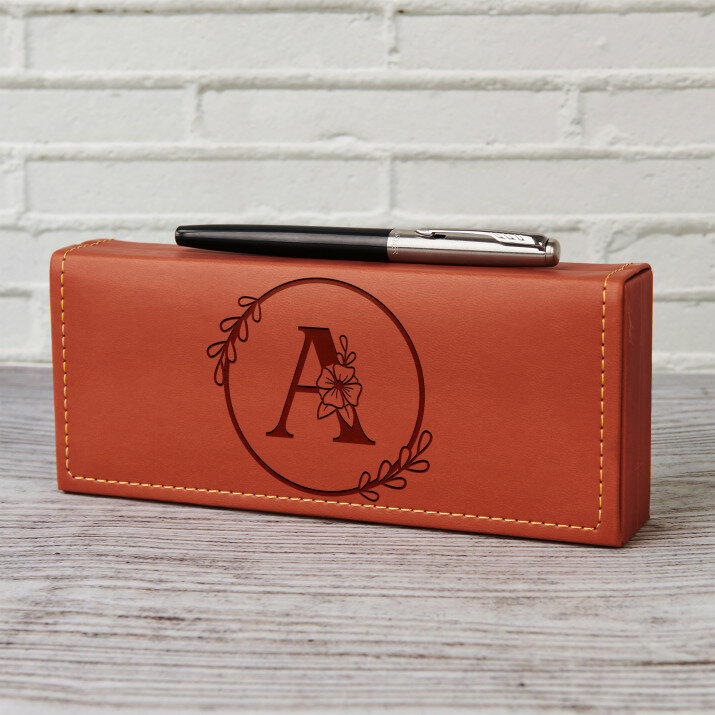 Monogram w kole kwiaty - Pióro Parker w etui