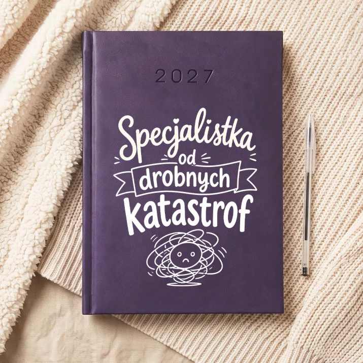 Kalendarz Książkowy A5 2027 Dla Najlepszej Przyjaciółki Prezent Dla Kobiety: Sympatyczna Katastrofa Kalendarz Książkowy A5 2027 Dla Najlepszej Przyjaciółki Prezent Dla Kobiety: Sympatyczna Katastrofa