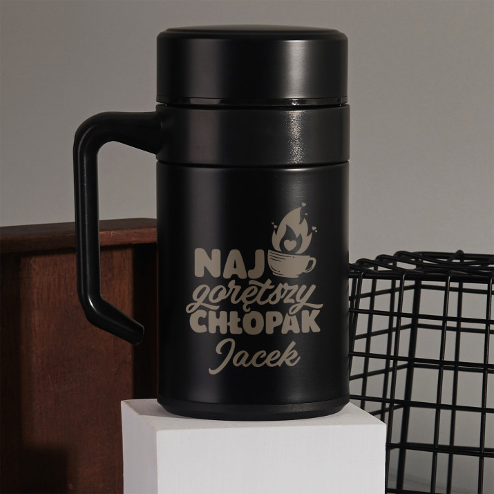 Najgorętszy chłopak - Kubek termiczny 400 ml