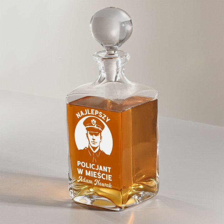 Najlepszy policjant - grawerowana karafka do whisky