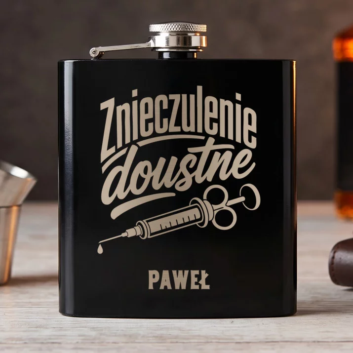 Piersiówka Z Grawerem Dla Lekarza Prezent Dla Mężczyzny: Znieczulenie Doustne Piersiówka Z Grawerem Dla Lekarza Prezent Dla Mężczyzny: Znieczulenie Doustne