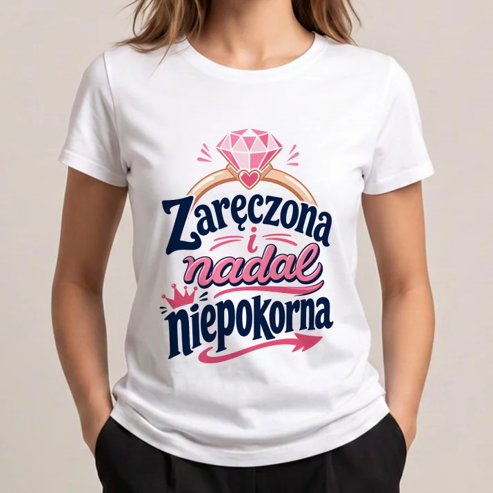 Koszulka Damska Biała Na Wieczór Panieński Prezent Dla Kobiety: Niepokorna Narzeczona