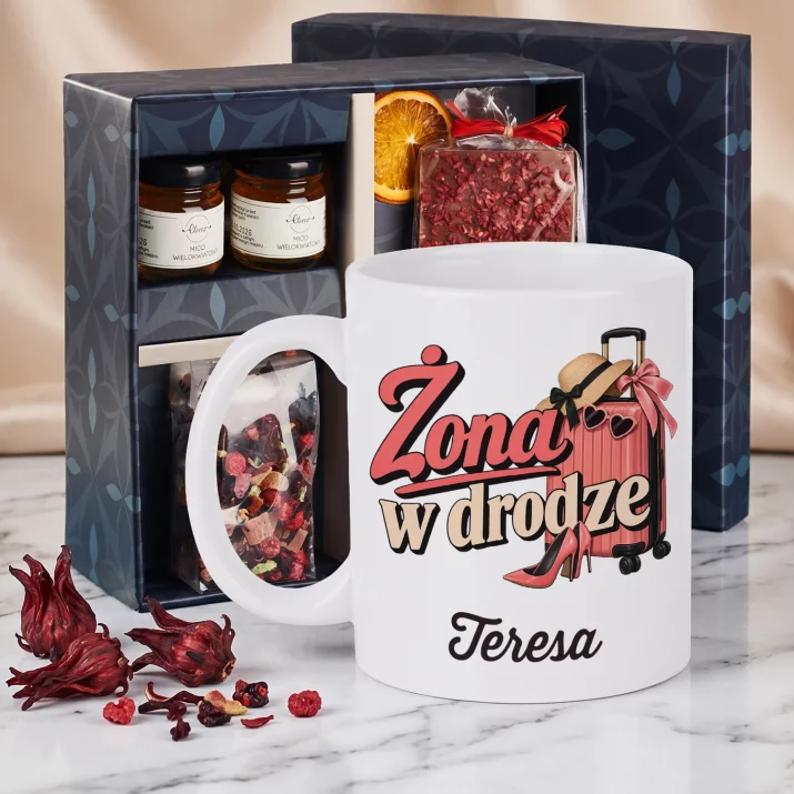 Zestaw Prezentowy z Kubkiem Na Wieczór Panieński Dla Kobiety: Żona W Drodze Zestaw Prezentowy z Kubkiem Na Wieczór Panieński Dla Kobiety: Żona W Drodze