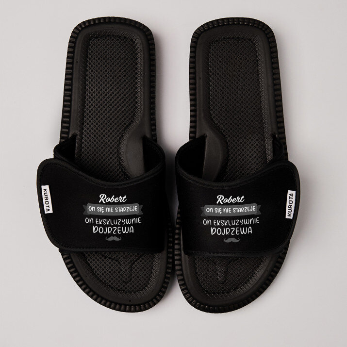 On się nie starzeje - Klapki Kubota