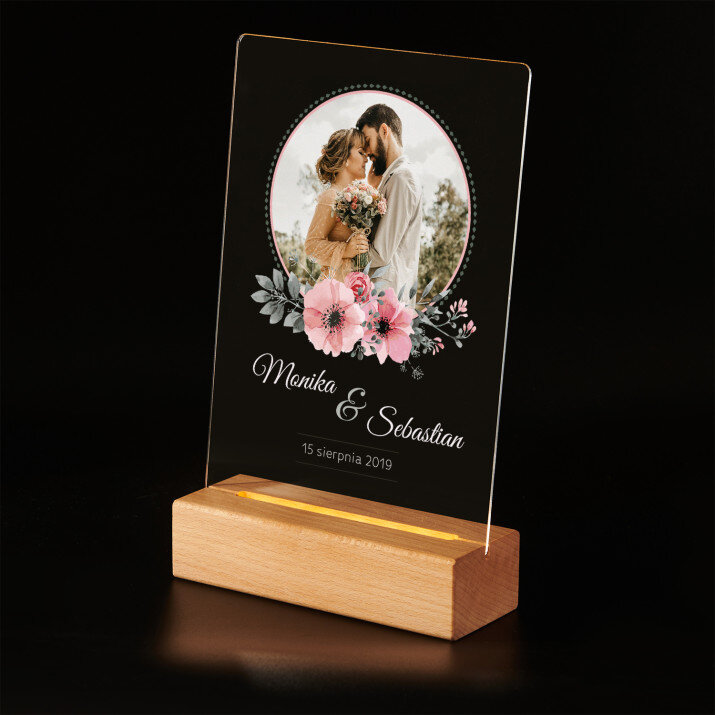 Ona i on - Wydruk na szkle akrylowym z podstawką led