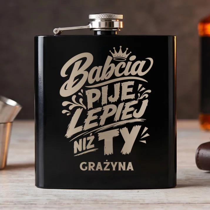 Piersiówka Z Grawerem Na Dzień Babci Prezent Dla Babci Kobiety: Bezczelna Babcia Piersiówka Z Grawerem Na Dzień Babci Prezent Dla Babci Kobiety: Bezczelna Babcia