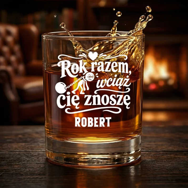 Szklanki Do Whisky z Grawerem Na 1 Rocznicę Ślubu Prezent Dla Mężczyzny: Rok Razem, Wciąż Cię Szklanki Do Whisky z Grawerem Na 1 Rocznicę Ślubu Prezent Dla Mężczyzny: Rok Razem, Wciąż Cię