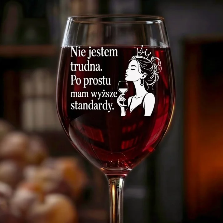 Kieliszek Do Wina Dla Młodej Dziewczyny Prezent Na Dzień Dziewczyny Dla Kobiety: Wyższe Standardy Królowa
