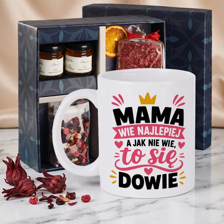 Zestaw Prezenowy Z Kubkiem Dla Mamy Na Dzień Mamy: Mama Wie Zestaw Prezenowy Z Kubkiem Dla Mamy Na Dzień Mamy: Mama Wie