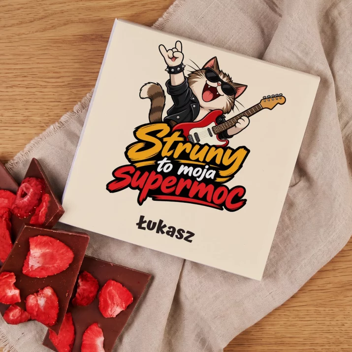 Czekolada z Truskawkami Dla Gitarzysty Prezent Dla Mężczyzny: Struny To Moja Supermoc Czekolada z Truskawkami Dla Gitarzysty Prezent Dla Mężczyzny: Struny To Moja Supermoc