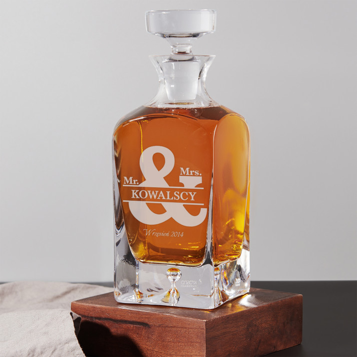 Pan Pani Kowalscy - grawerowana karafka do whisky Pan Pani Kowalscy - grawerowana karafka do whisky