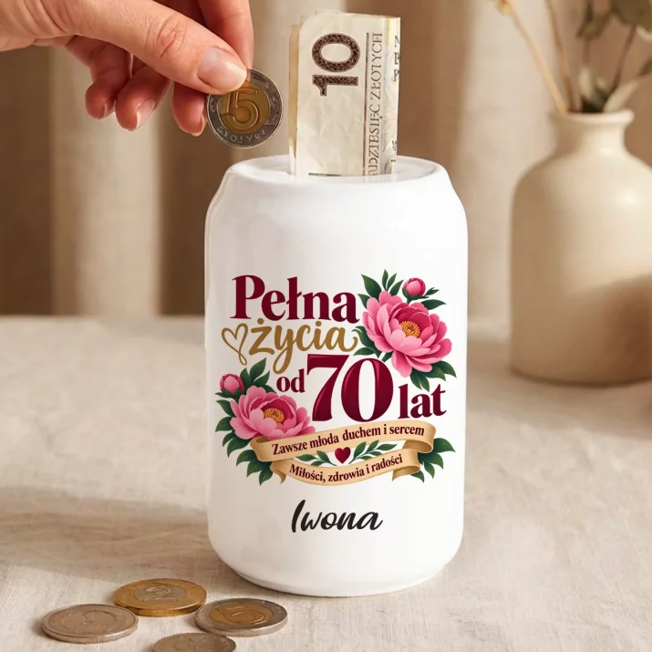 Skarbonka Na 70 Prezent Dla 70 Latki Kobiety: Pełna Życia Od 70 Lat Skarbonka Na 70 Prezent Dla 70 Latki Kobiety: Pełna Życia Od 70 Lat