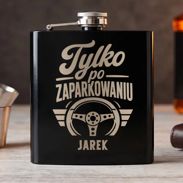 Piersiówka Z Grawerem Dla Kierowcy Prezent Dla Mężczyzny: Tylko Po Zaparkowaniu Piersiówka Z Grawerem Dla Kierowcy Prezent Dla Mężczyzny: Tylko Po Zaparkowaniu