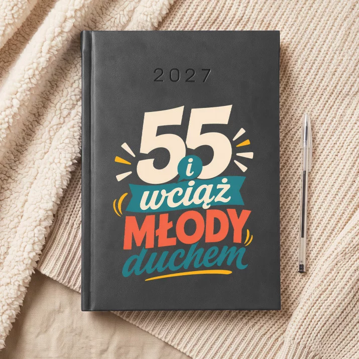 Kalendarz Książkowy A5 2027 Dla 55 Latka Prezent Na 55 Urodziny Dla Mężczyzny: Typograficzny Dowcip Kalendarz Książkowy A5 2027 Dla 55 Latka Prezent Na 55 Urodziny Dla Mężczyzny: Typograficzny Dowcip
