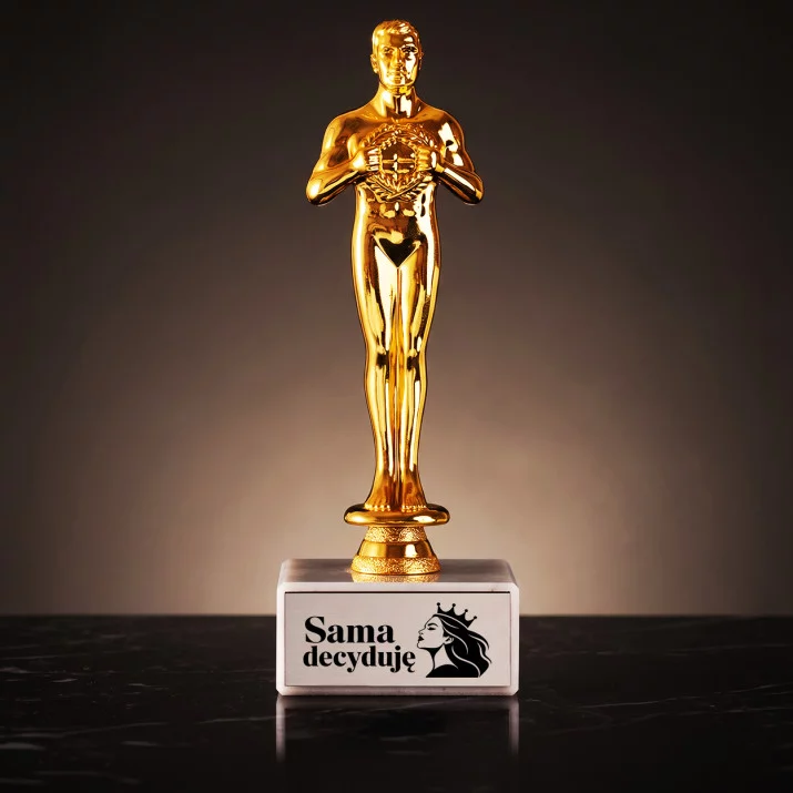 Statuetka Z Grawerem Na Dzień Kobiet Prezent Dla Kobiety Kobiety: Sama Decyduję