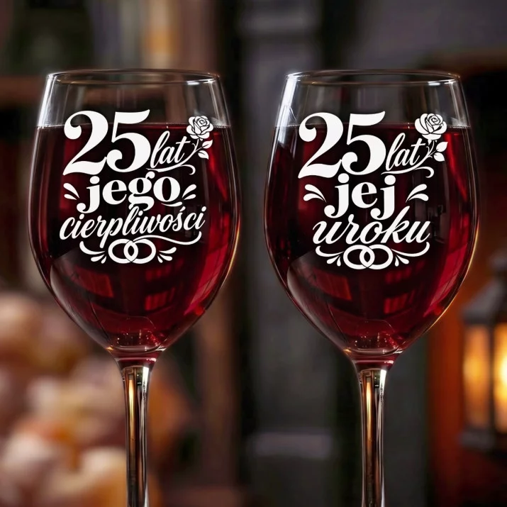 Dwa Kieliszki Do Wina Na 25 Rocznicę Ślubu Prezent Dla Pary: 25 Lat Razem Dwa Kieliszki Do Wina Na 25 Rocznicę Ślubu Prezent Dla Pary: 25 Lat Razem