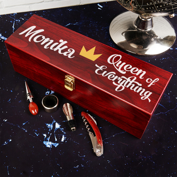 Queen of everything - Skrzynka na wino z akcesoriami
