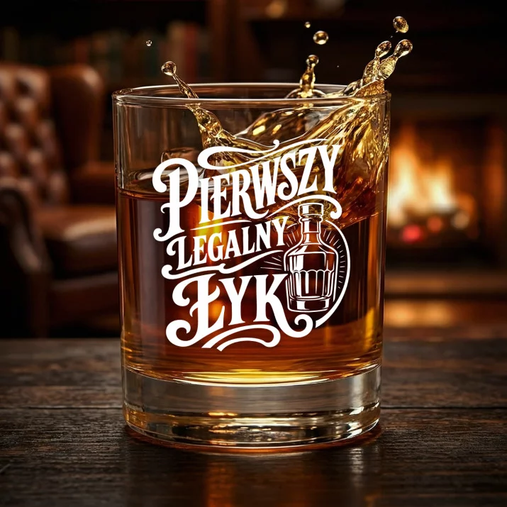 Szklanka Do Whisky Na 18 Prezent Dla Mężczyzny: Pierwszy Legalny Łyk Szklanka Do Whisky Na 18 Prezent Dla Mężczyzny: Pierwszy Legalny Łyk