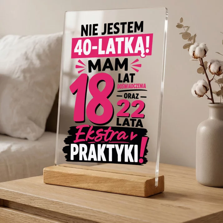 Druk Na Szkle Na 40 Urodziny Prezent Dla Kobiety: Nie Jestem 40-Latką Druk Na Szkle Na 40 Urodziny Prezent Dla Kobiety: Nie Jestem 40-Latką