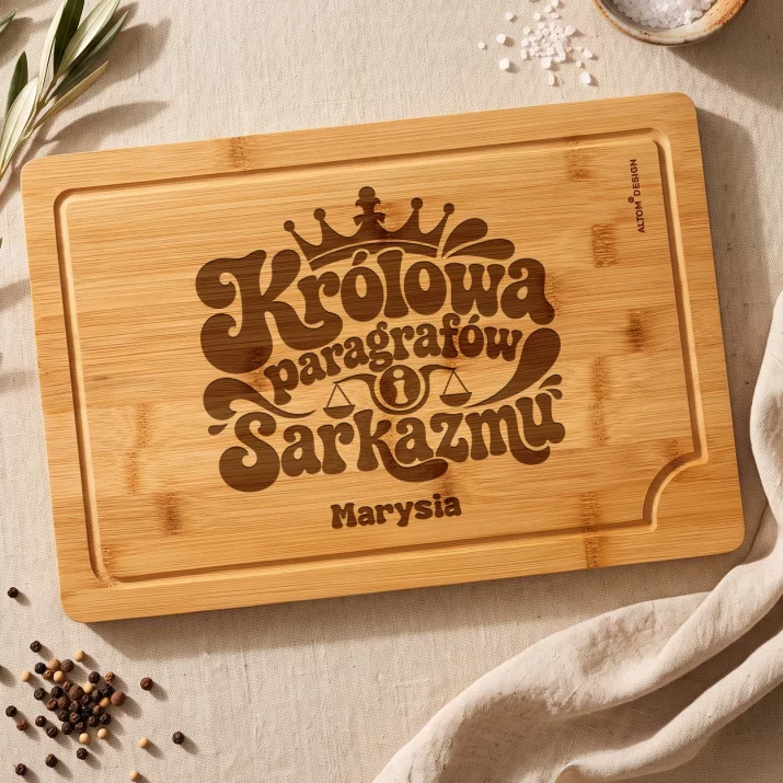 Deska Do Krojenia z Grawerem Dla Prawniczki Prezent Dla Kobiety: Królowa Paragrafów I Deska Do Krojenia z Grawerem Dla Prawniczki Prezent Dla Kobiety: Królowa Paragrafów I