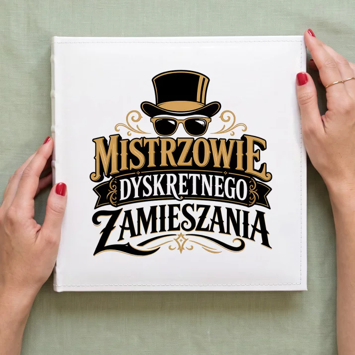 Album Na Zdjęcia Tradycyjny Dla Świadków Prezent Dla Pary: Mistrzowski Sarkazm