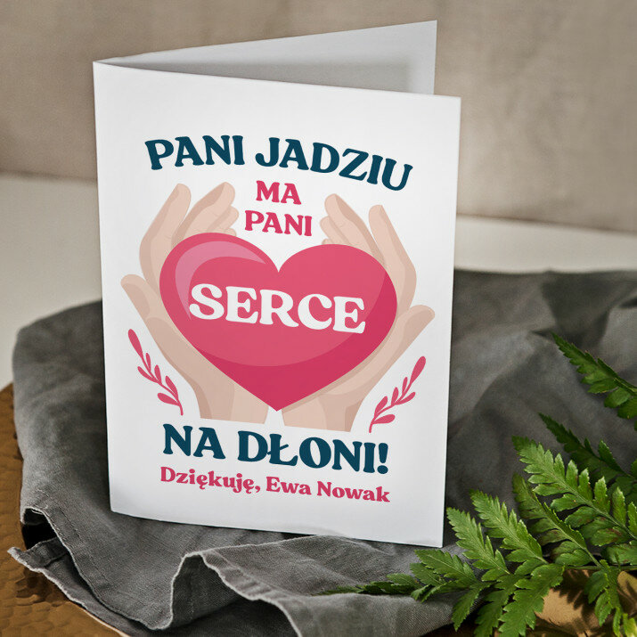 Serce na dłoni - kartka  z życzeniami