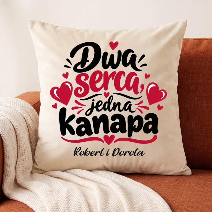 Poduszka Dekoracyjna Dla Pary Prezent Dla Pary: Dwa Serca, Jedna Kanapa