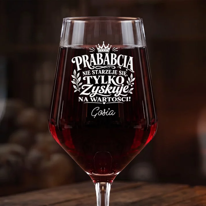 Mega Kieliszek Do Wina z Grawerem Dla Prababci Prezent Na Dzień Babci Dla Kobiety: Prababcia Zyskuje Wartość Mega Kieliszek Do Wina z Grawerem Dla Prababci Prezent Na Dzień Babci Dla Kobiety: Prababcia Zyskuje Wartość