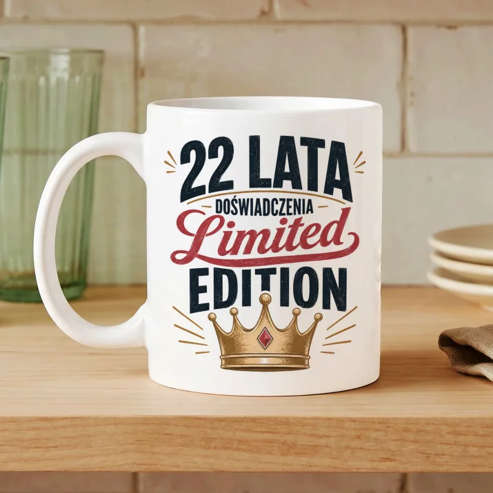 Kubek Z Nadrukiem Dla 22 Latki Prezent Na 20 Urodziny Dla Kobiety: 22 Lata Doświadczenia Kubek Z Nadrukiem Dla 22 Latki Prezent Na 20 Urodziny Dla Kobiety: 22 Lata Doświadczenia