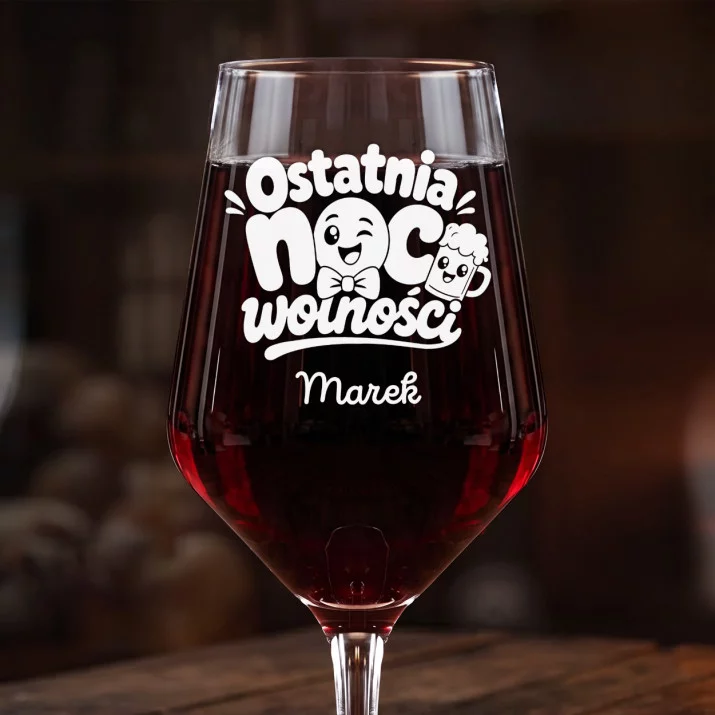 Mega Kieliszek Do Wina z Grawerem Na Kawalerski Prezent Dla Mężczyzny: Ostatnia Noc Wolności Mega Kieliszek Do Wina z Grawerem Na Kawalerski Prezent Dla Mężczyzny: Ostatnia Noc Wolności