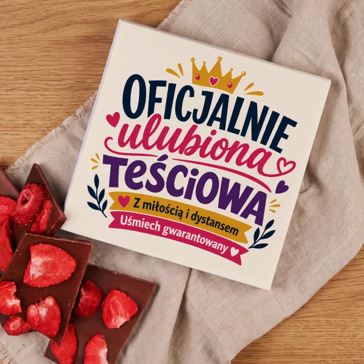 Czekolada Z Truskawkami Dla Teściowej Prezent Na Dzień Mamy Dla Kobiety: Elegancki Humor Czekolada Z Truskawkami Dla Teściowej Prezent Na Dzień Mamy Dla Kobiety: Elegancki Humor