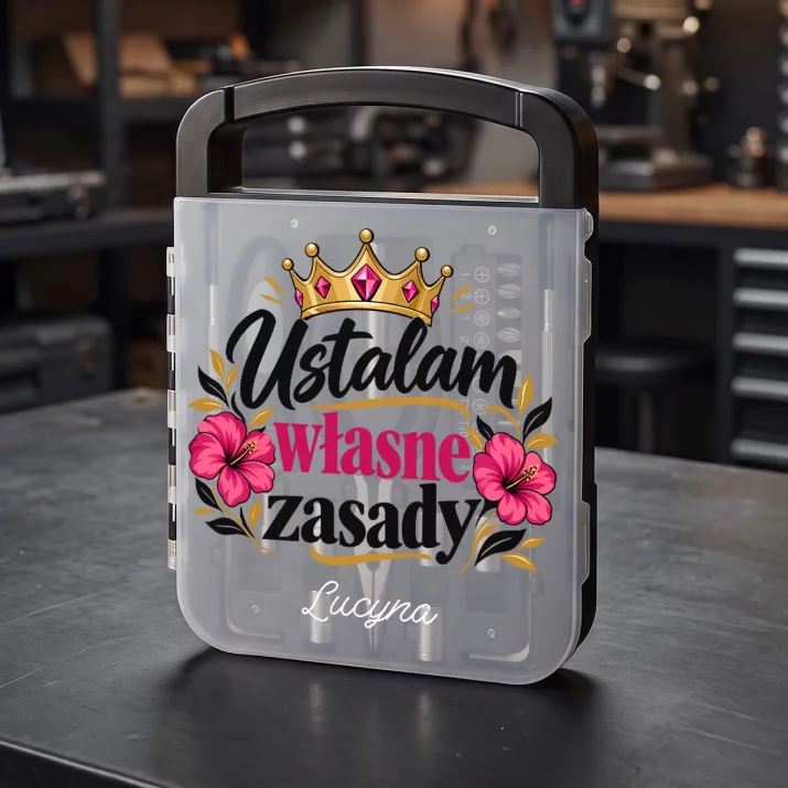 Zestaw Narzędzi Dla Młodej Kobiety Prezent Dla Kobiety: Ustalam Własne Zasady Zestaw Narzędzi Dla Młodej Kobiety Prezent Dla Kobiety: Ustalam Własne Zasady